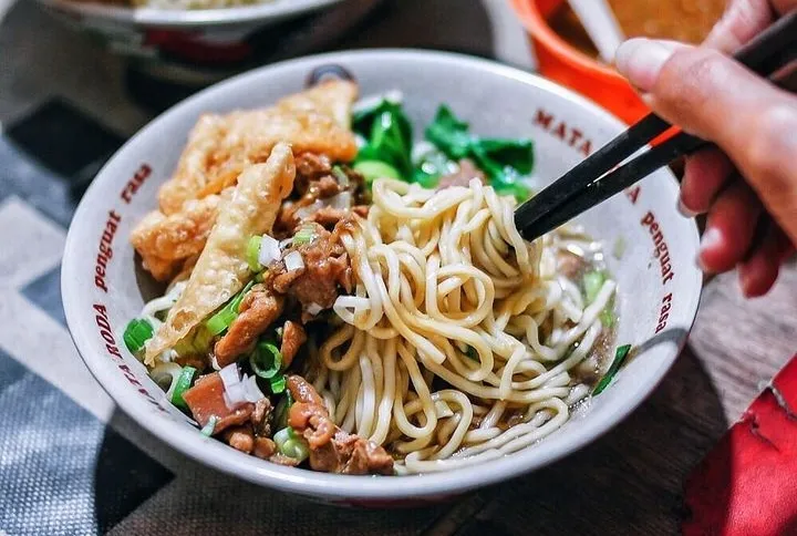 Mie Ayam Al Fatih: Delicious Nourishment That Warms the Soul in Cilacap